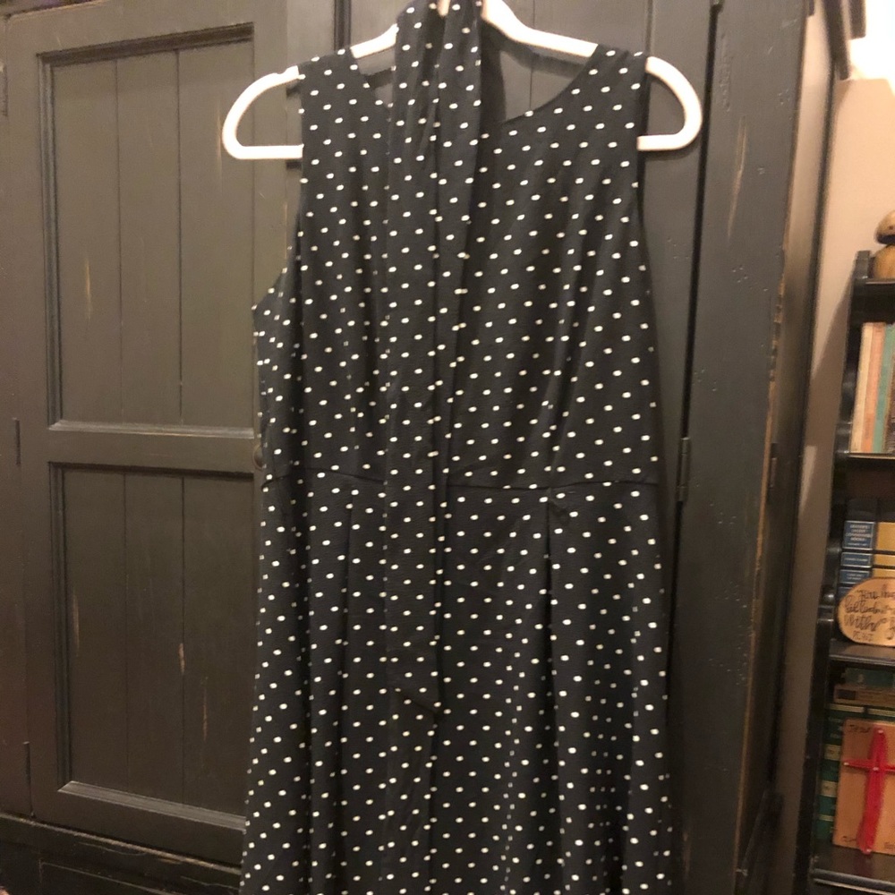 Elle black white polka dot dress